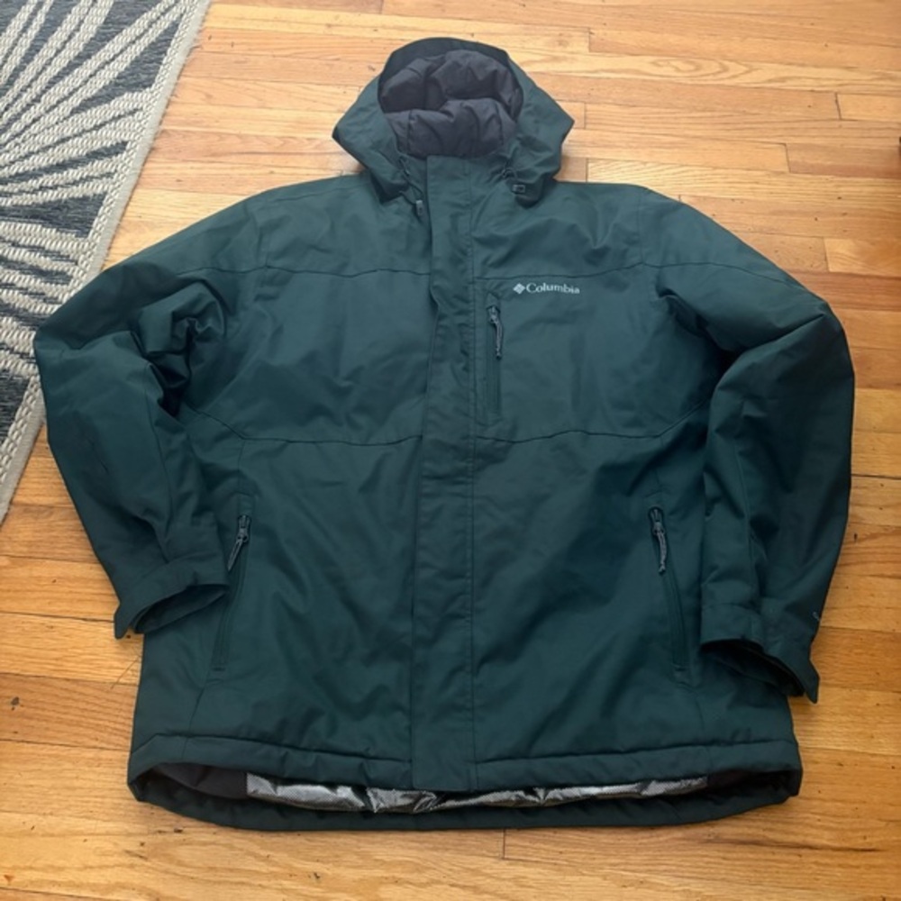Men’s Green Columbia Omni Heat Jacket Size Medium